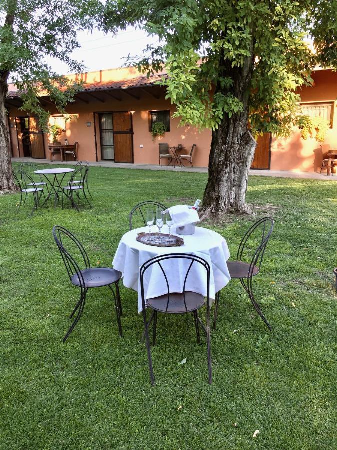 Societa Agricola Le More Agriturismo La Dondina Budrio  Εξωτερικό φωτογραφία
